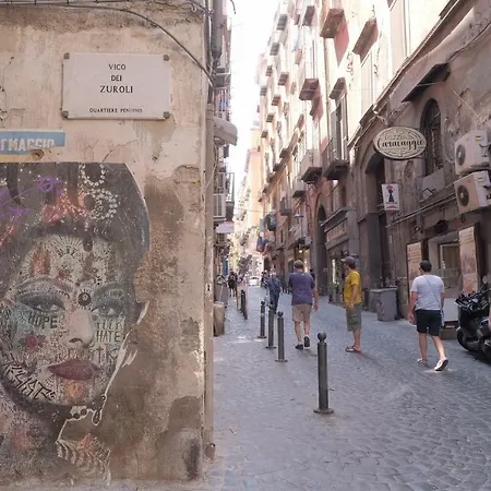 Napoletano 4* Neapel