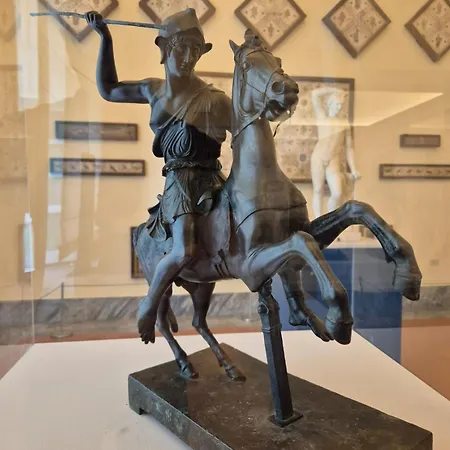 Napoletano بيت ضيافة