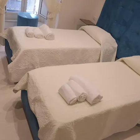 بيت ضيافة Napoletano 4*