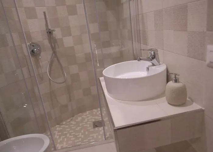 게스트하우스 Napoletano 4*